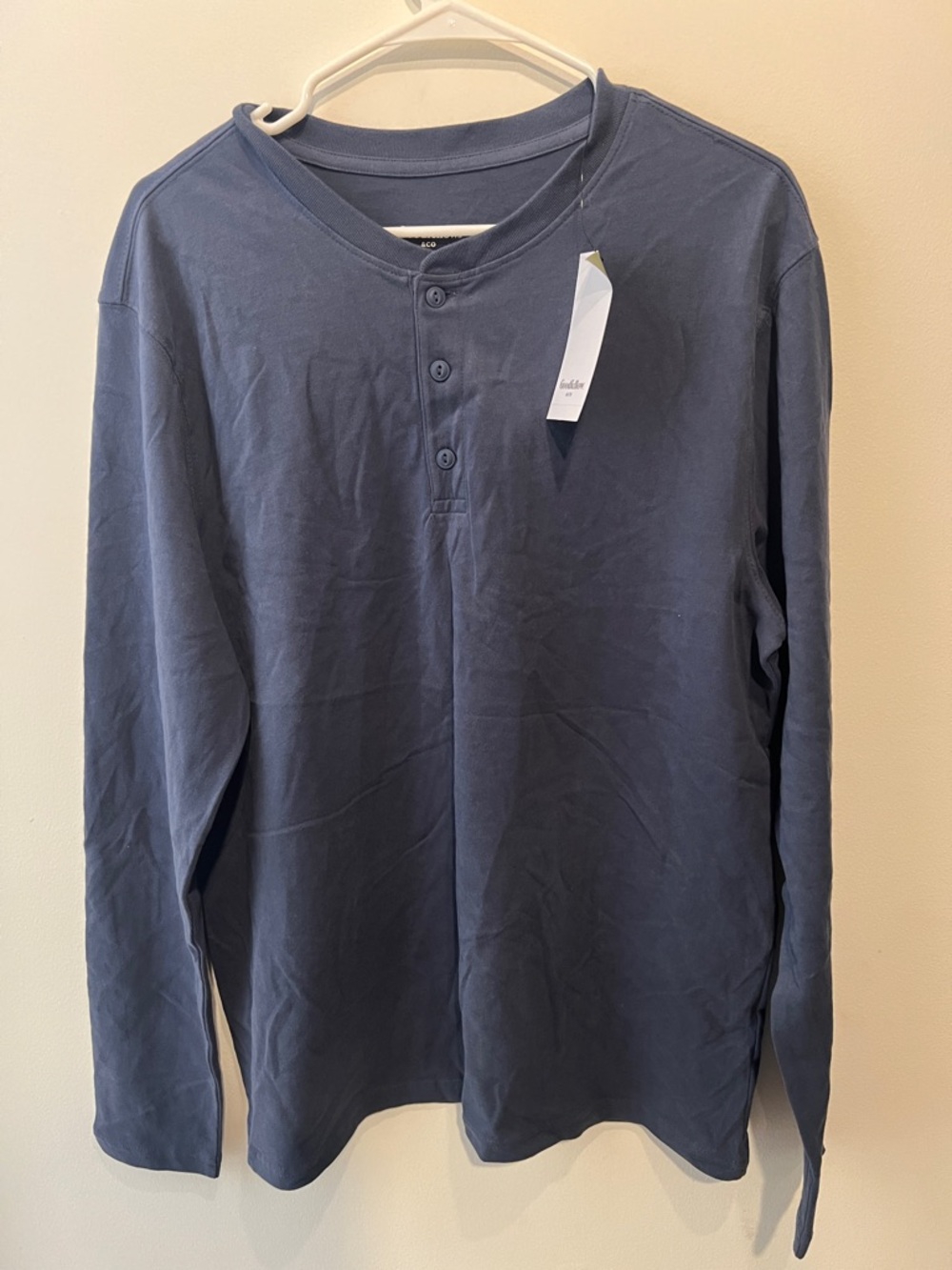 Men's Long-Sleeve Henley Shirt in Navy - Classic Everyday Layer